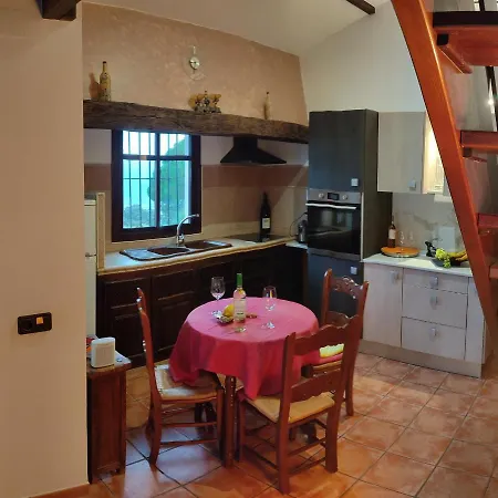 Casa El Almendro * El Gastor